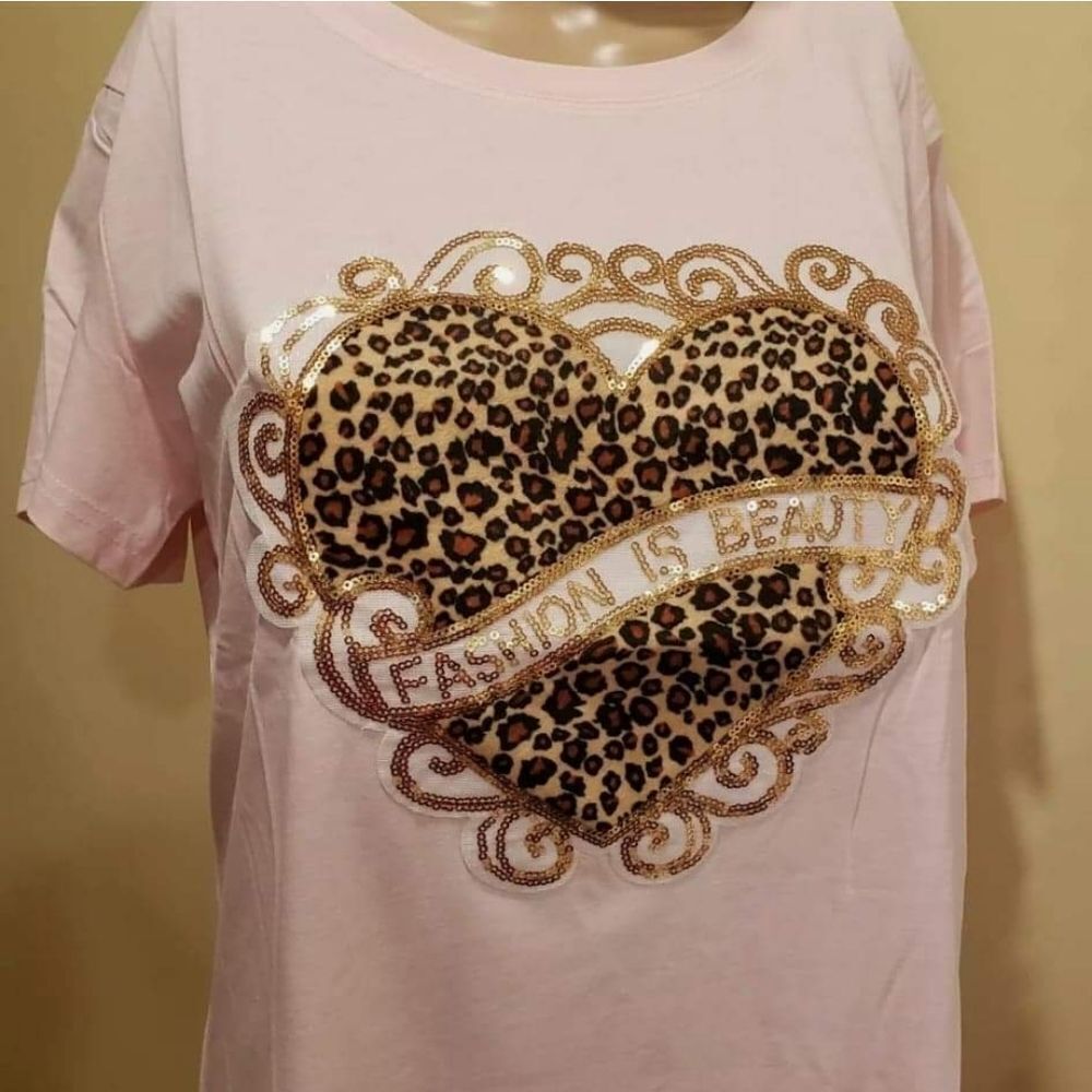 Sequin pink heart T-shirt size Small/Medium